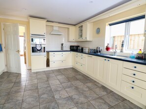 Fridge, dishwasher, electric kettle, toaster