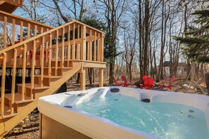 Bain à remous extérieur