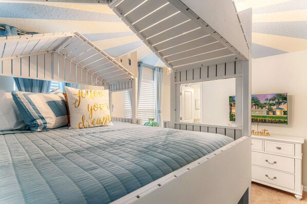 9 bedrooms, iron/ironing board, travel cot, WiFi