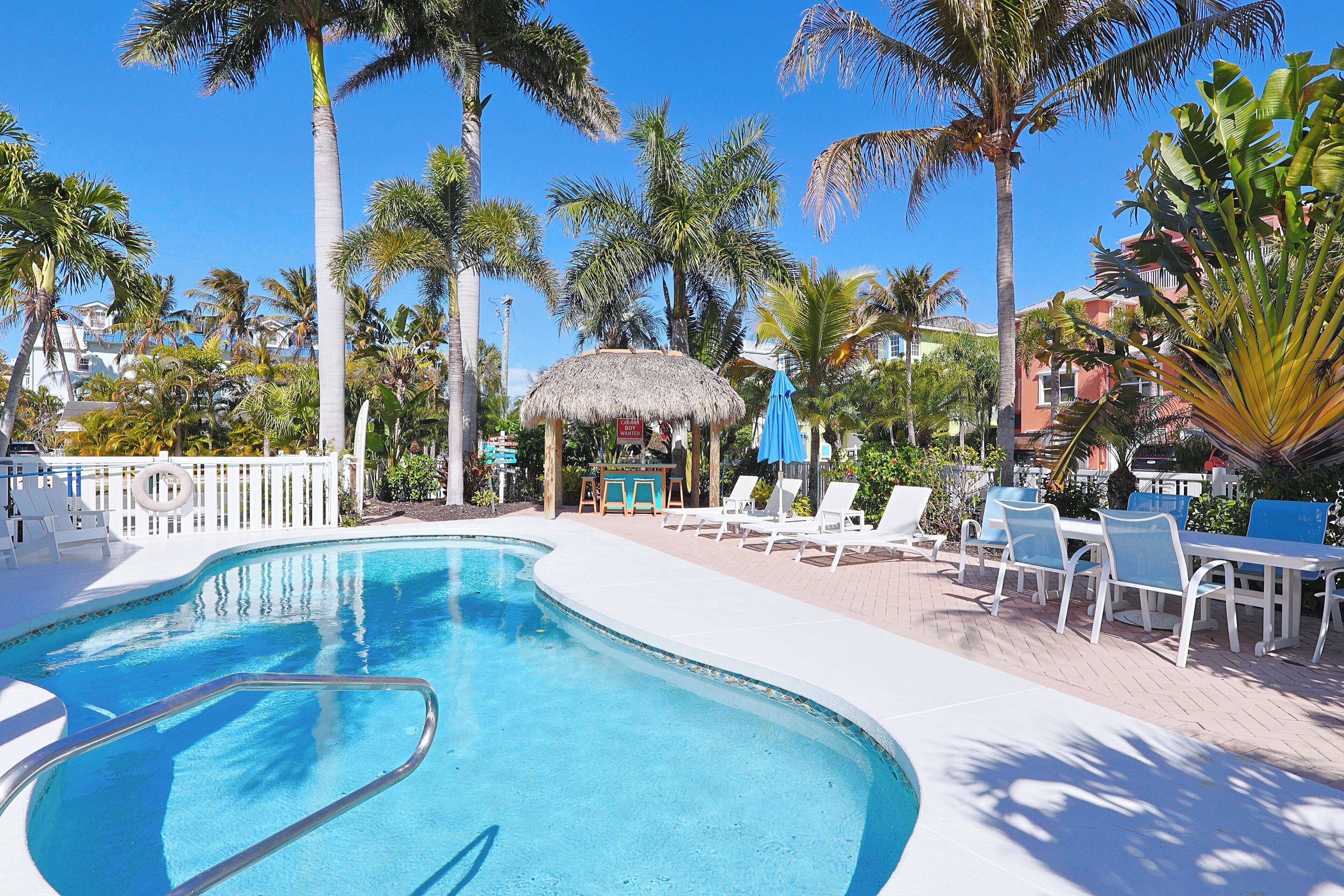 5405 Plaza De Las Palmas, Siesta Key, FL W/Pool | Eigener Pool