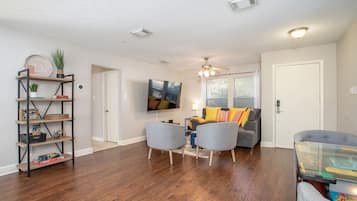 Smart TV, videojuegos y tenis de mesa