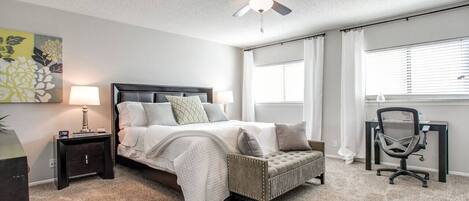 3 bedrooms, desk, iron/ironing board, travel crib