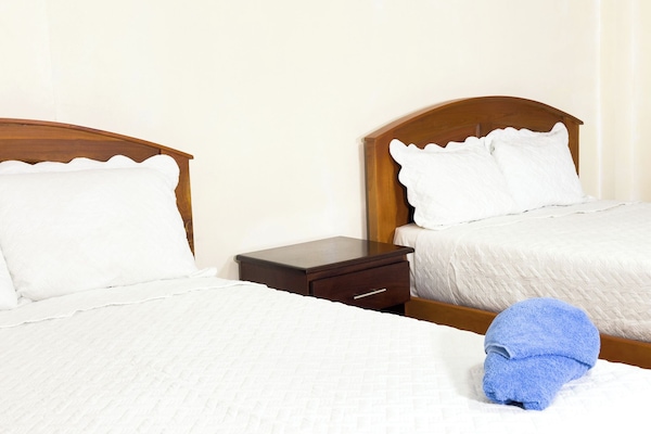 Double Room | Free WiFi, bed sheets