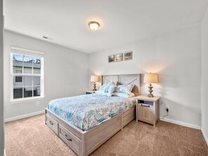 3 chambres, fer et planche à repasser, Wi-Fi gratuit, draps fournis