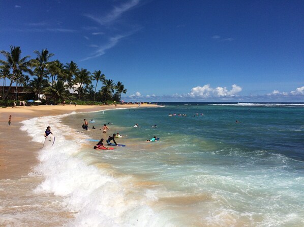 On the beach - Marriott Vacation Club Waohai - 2BR/2BA, Sleeps 8, Oceanfront Resort/Island View (Koloa)