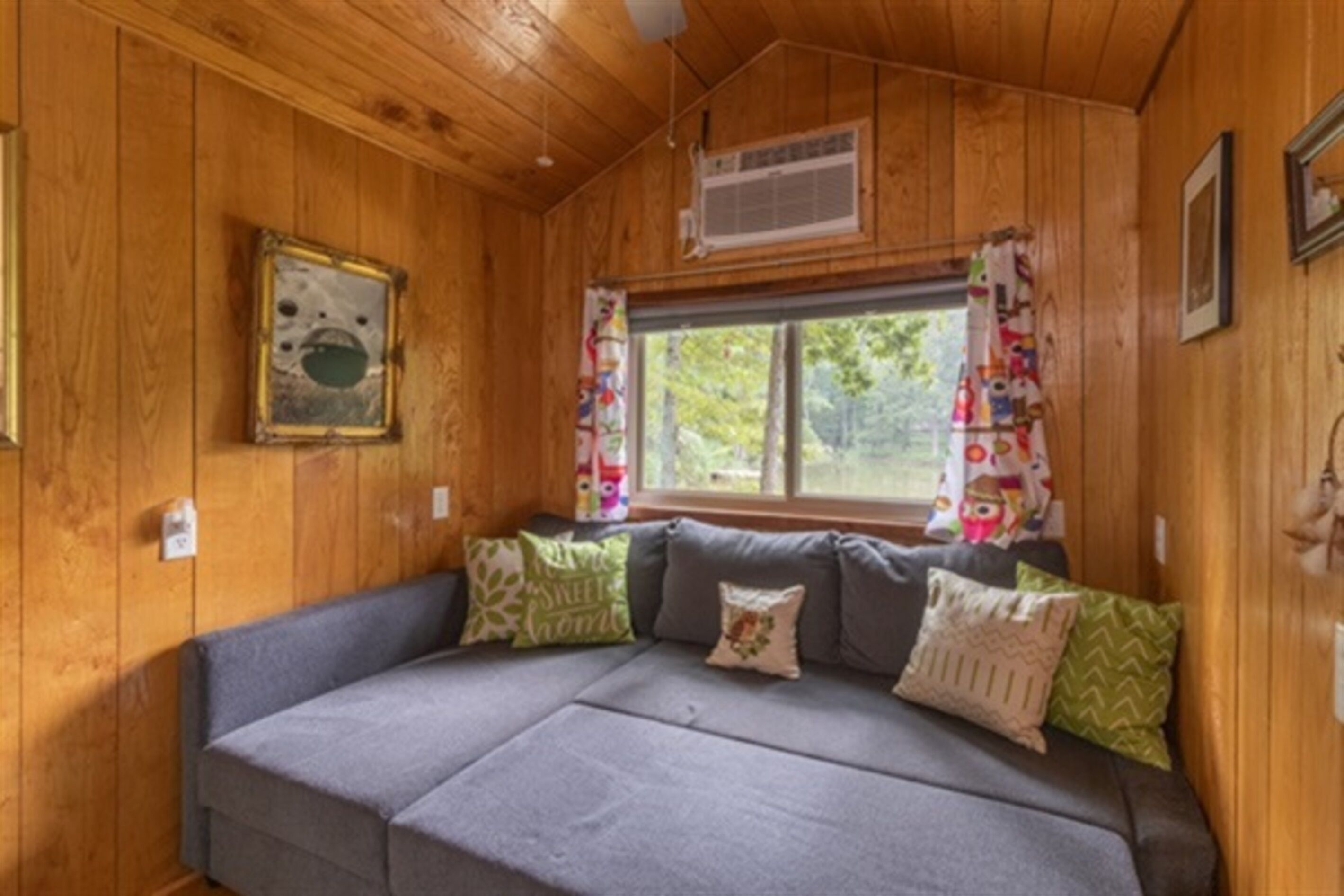 Smart TV, reproductor de DVD y videoteca 