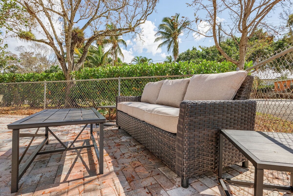 Photo 21 of Naples 2-BDRM Condo, SuperClean, Patio, Lake Park!