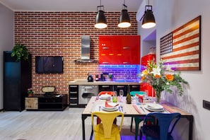 Fridge, microwave, oven, stovetop - Three flats close to Vatican - Prati (roma)