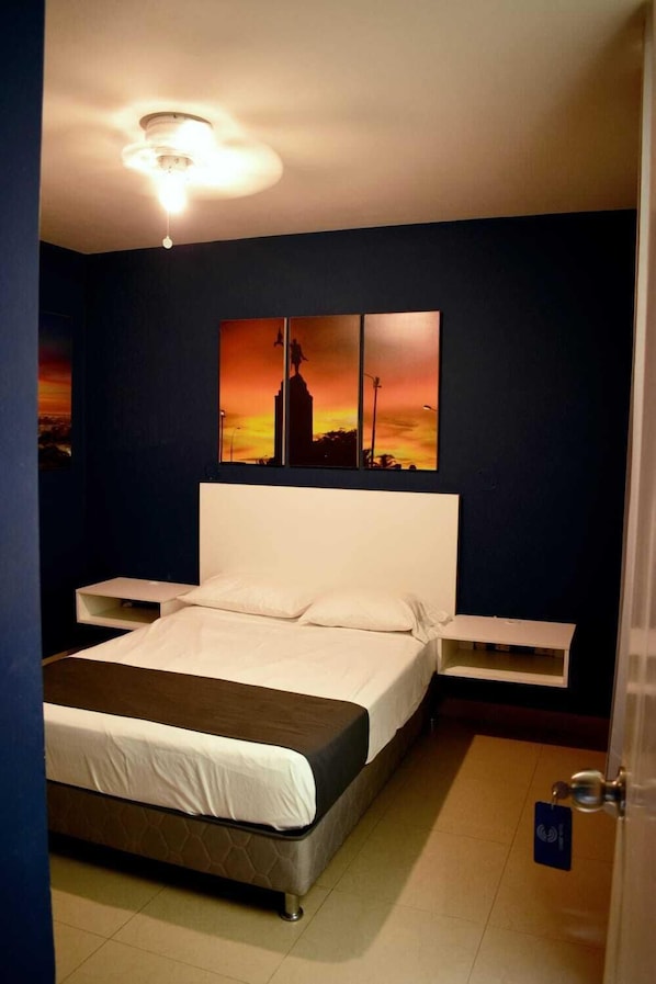 Free WiFi, bed sheets