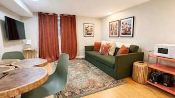 Smart TV, books, offices