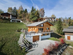 Chalet (4 Bedrooms) | Plano