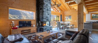 Chalet Amerhone - Luxury Chalet With Jacuzzi