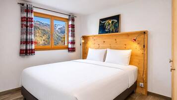 Chalet (4 Bedrooms) | Floor plan