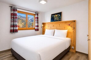 Chalet (4 Bedrooms) | Grondplan