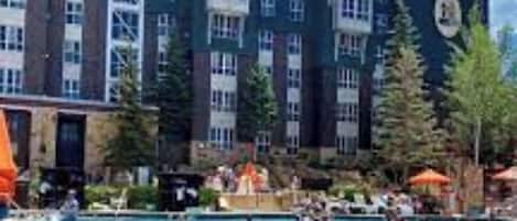 Alberca al aire libre