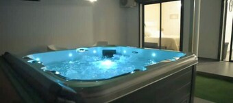 Lodge Palmeraie & its exclusive jacuzzi