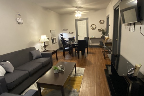 Living room with 42” smart TV with high speed wifi