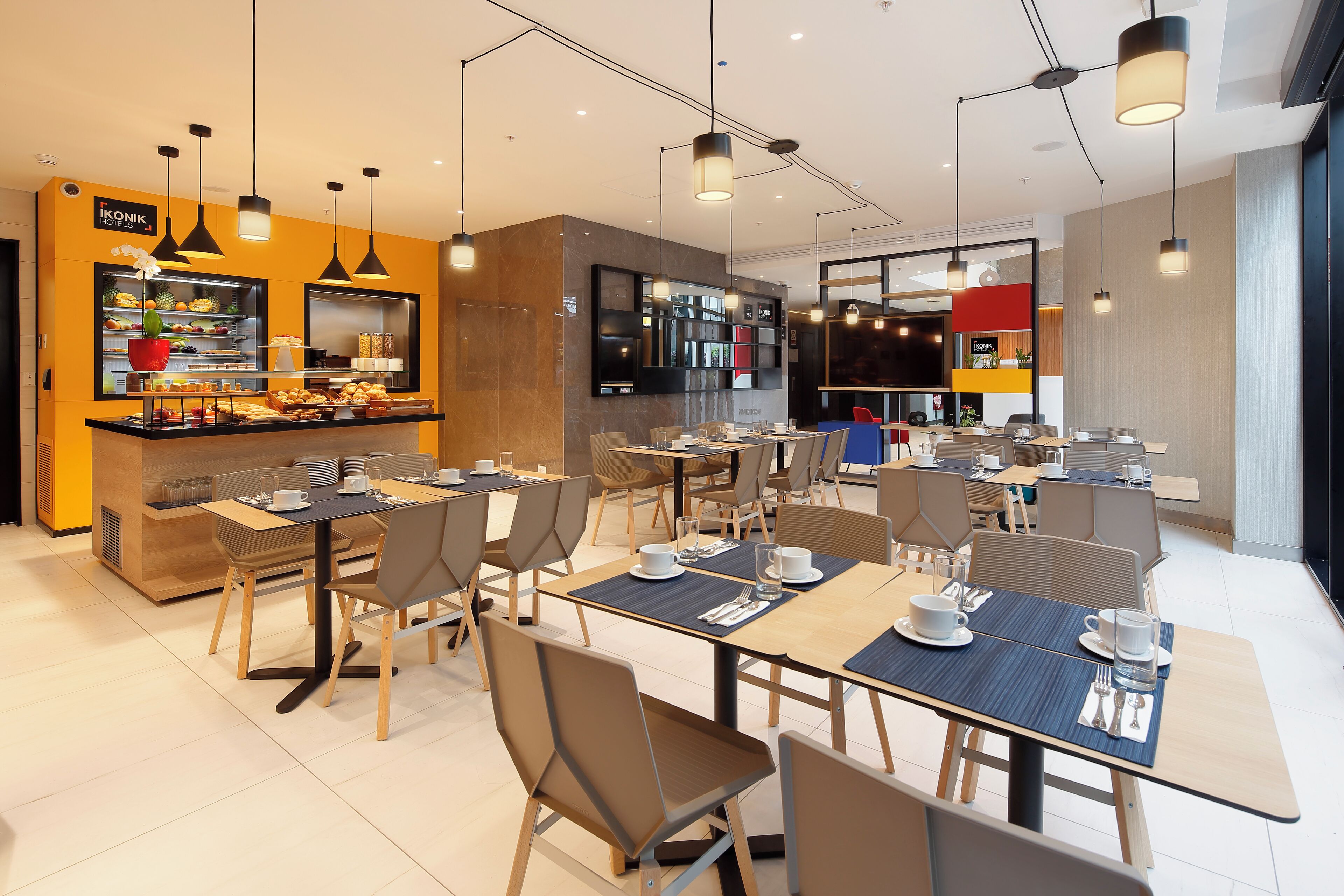 Foto - Ikonik Miraflores