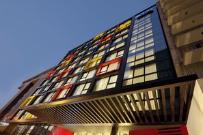 Fachada de la propiedad