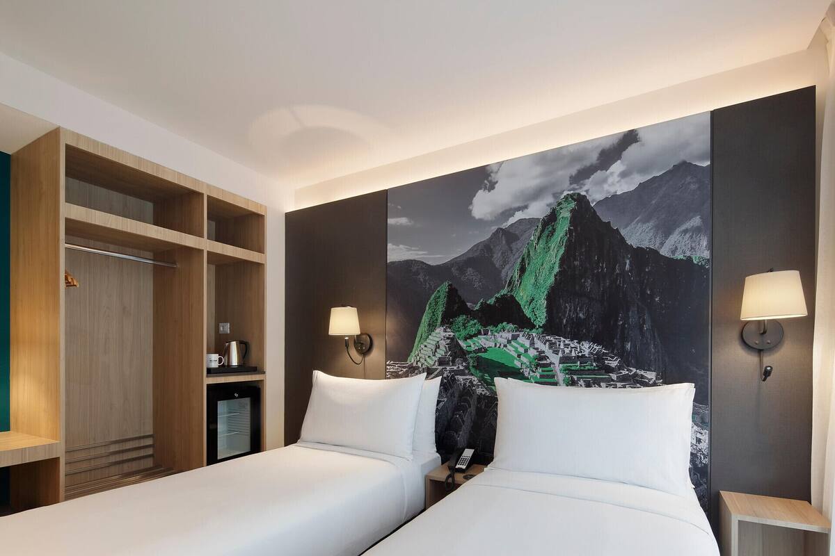 Premium bedding, minibar, in-room safe, blackout curtains