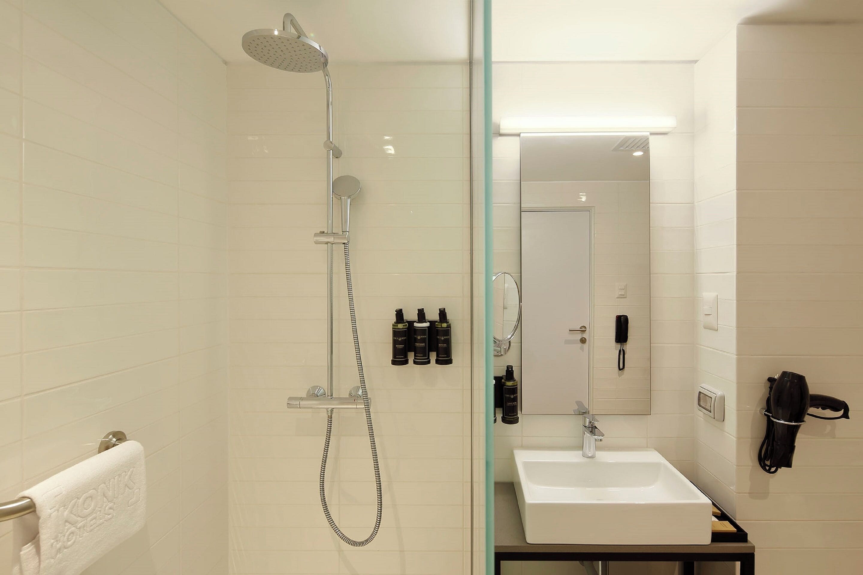 Foto - Ikonik Miraflores