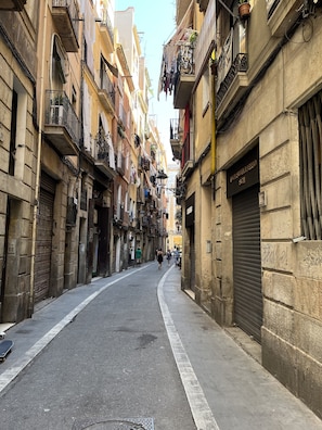 Exterior - Comfortable apartment in the heart of the Raval (Barcelona)