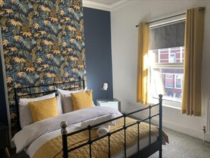 House, Multiple Beds | 3 bedrooms, iron/ironing board, free WiFi, bed sheets