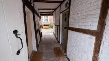 Rumah, Beberapa Tempat Tidur | Interior