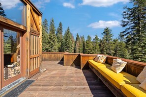 Casa, 5 habitaciones | Áreas de la propiedad