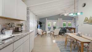Uklassifisert bilde, 4 av 43, knapp