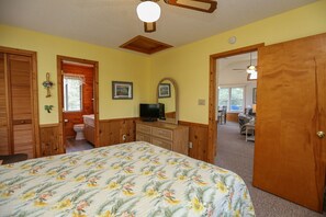 4 bedrooms, Internet, bed sheets