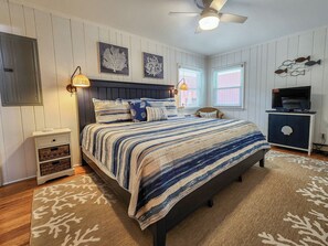 3 bedrooms, Internet, bed sheets - The Circle R - Cozy 3 bedroom oceanside beach cottage w/Private Pool & Dogs Allowed (Southern Shores)