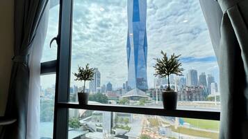 Apartemen Comfort | Area keluarga | Smart TV