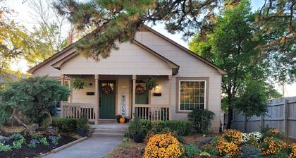 DOWNTOWN COZY GETAWAY