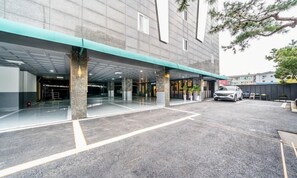 Free self parking, free valet parking