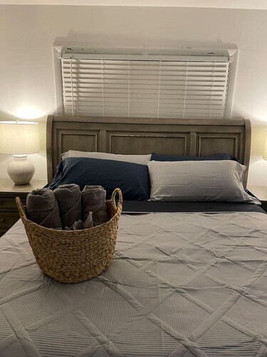 Lovely 2 Bed Room Apartment, all to yourself