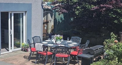 Sperrinview House - Lovely 4 Bedroom House