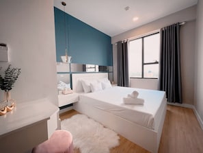 Superior Apartment | 2 bedrooms, individually decorated, individually furnished, desk