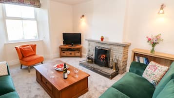 Cottage | Interior