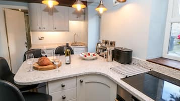 Cottage | Interior