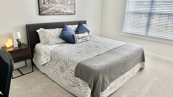 3 slaapkamers, een bureau, een strijkplank/strijkijzer, gratis wifi