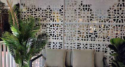 Modern Smart Home with EV charger Near Boston & Harvard, 0.7 miles to MBTA