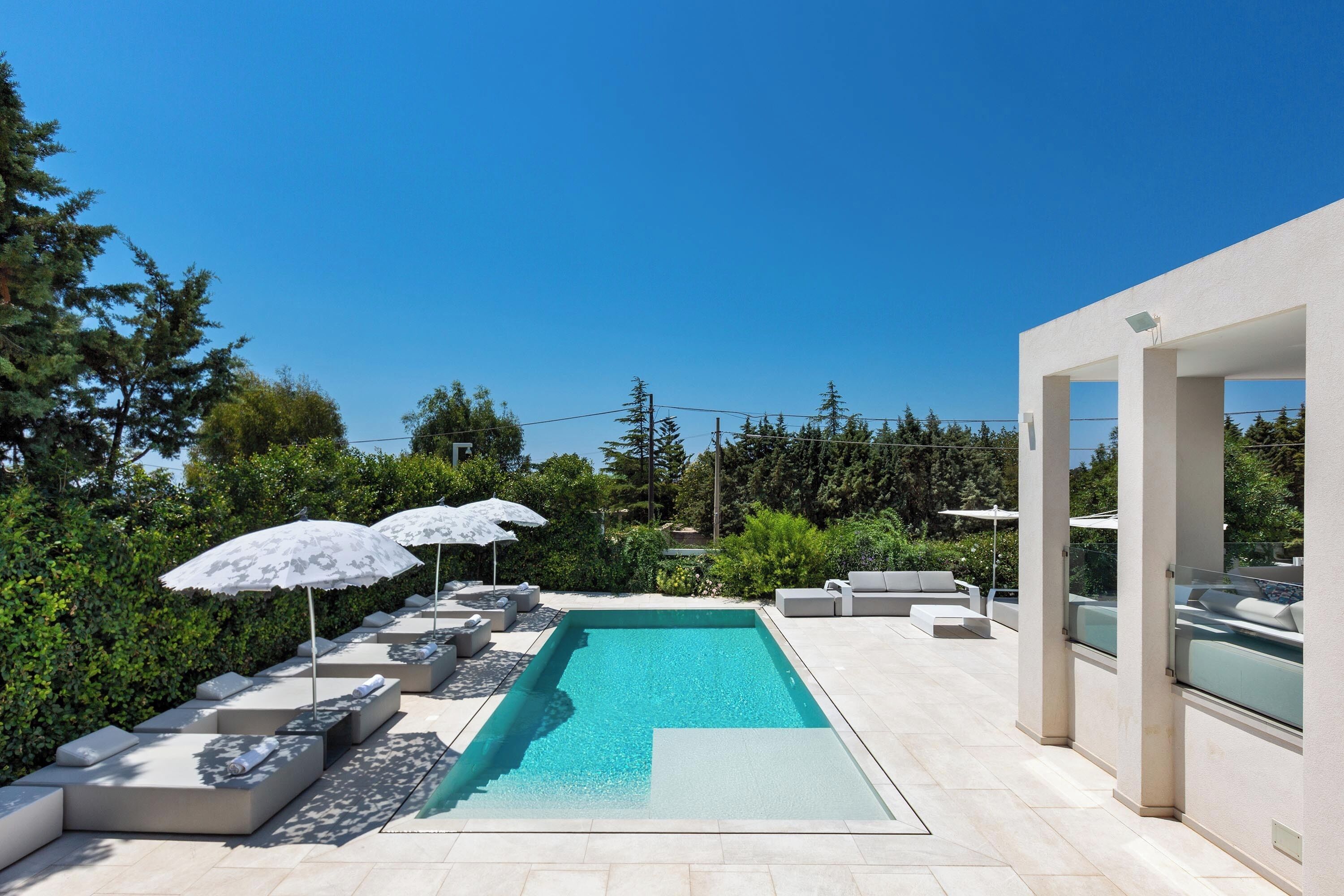 Außenpool (je nach Saison geöffnet)