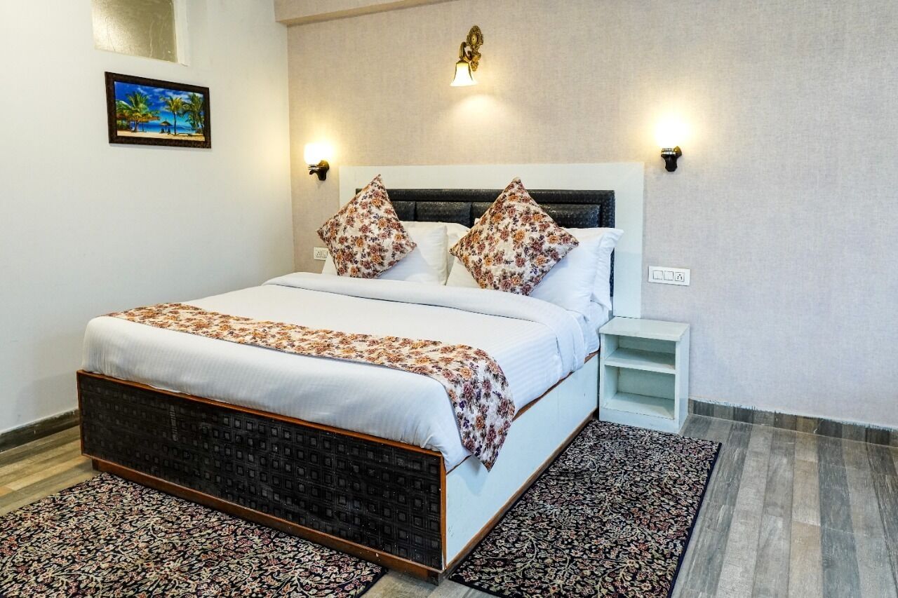 Deluxe Double Room | Premium bedding, memory foam beds, in-room safe, iron/ironing board