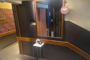 Hallway - The Kei Inn & Suites Hotel near Salt Lake (Bidhannagar)