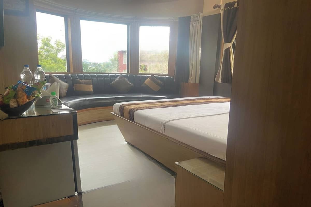 Super Deluxe Room