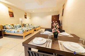 Habitación familiar | Escritorio y wifi gratis