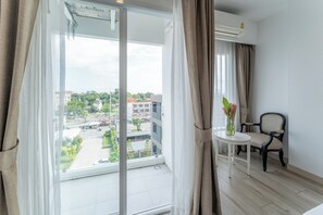 Deluxe Twin Room | View from room