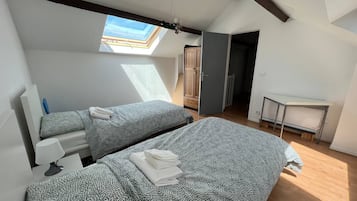 3 bedrooms, WiFi, bed sheets