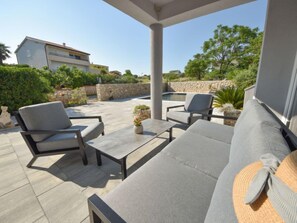 Terrace/patio - Villa Matino by Interhome (Ražanac)